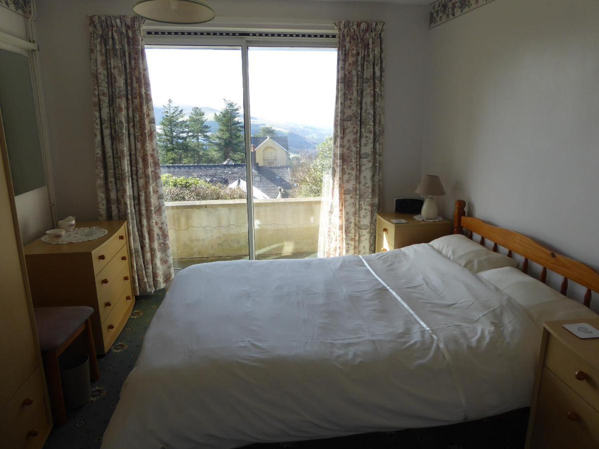 Plas Heulog Holiday Accommodation Llanfairfechan Exterior photo