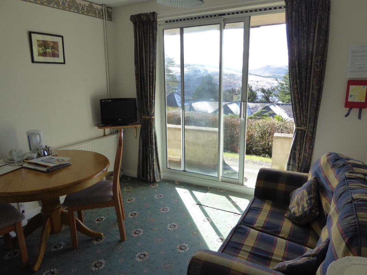 Plas Heulog Holiday Accommodation Llanfairfechan Exterior photo