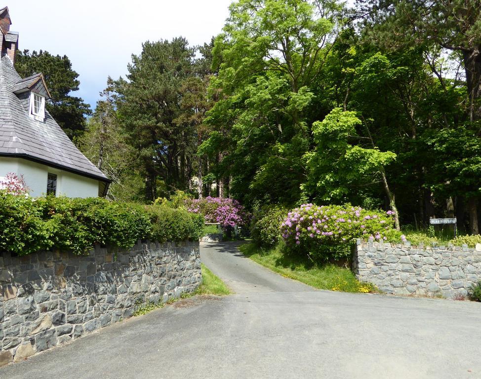 Plas Heulog Holiday Accommodation Llanfairfechan Exterior photo